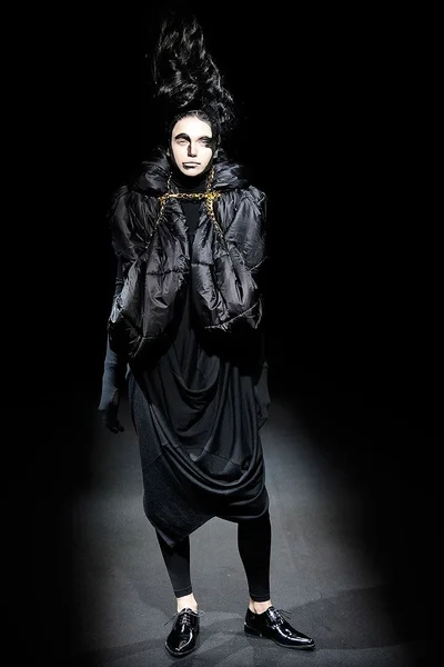 Look 36